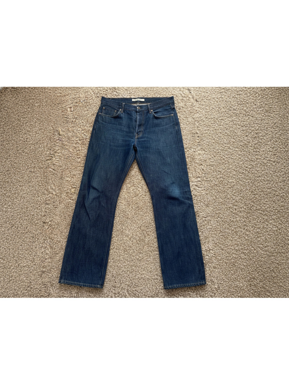 BURBERRY BRITT MEN'S STRAIGHT JEANS SIZE: 34